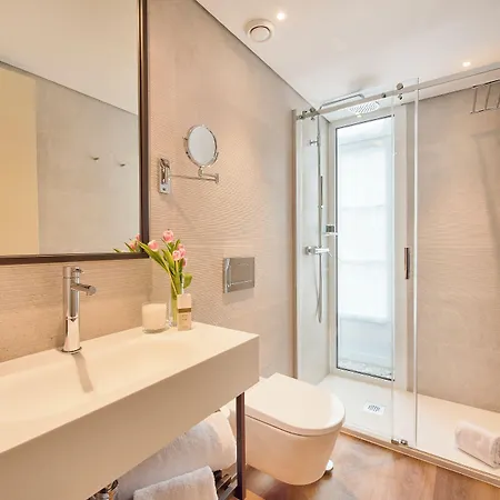 Отель Moon & Sun 4*