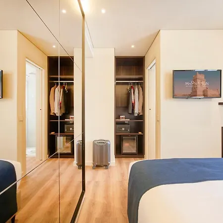 Moon & Sun Hotel 4*