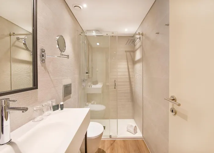 ホテル Moon & Sun リスボン